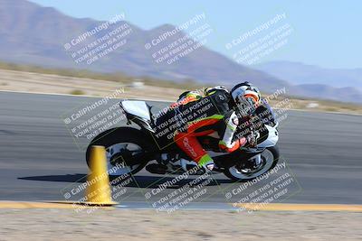 media/Apr-09-2023-SoCal Trackdays (Sun) [[333f347954]]/Turn 12 Inside (930am)/